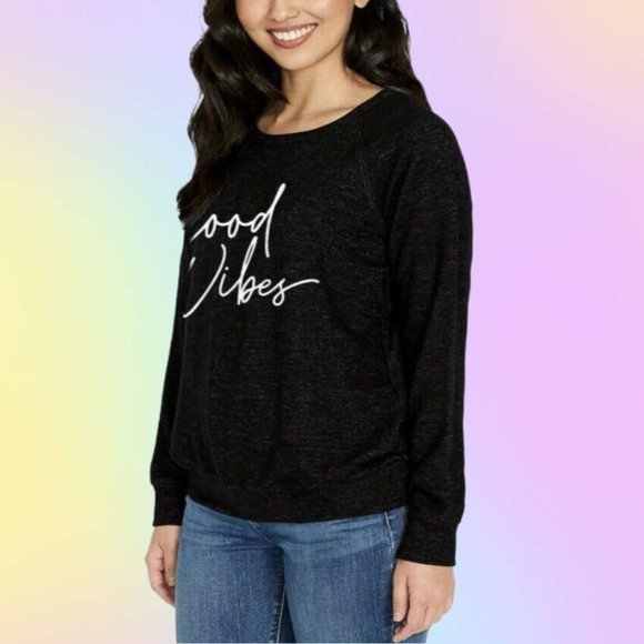 Buffalo David Bitton Tops - NWT Buffalo David Bitton Ladies Printed Cozy Top, Good Vibes